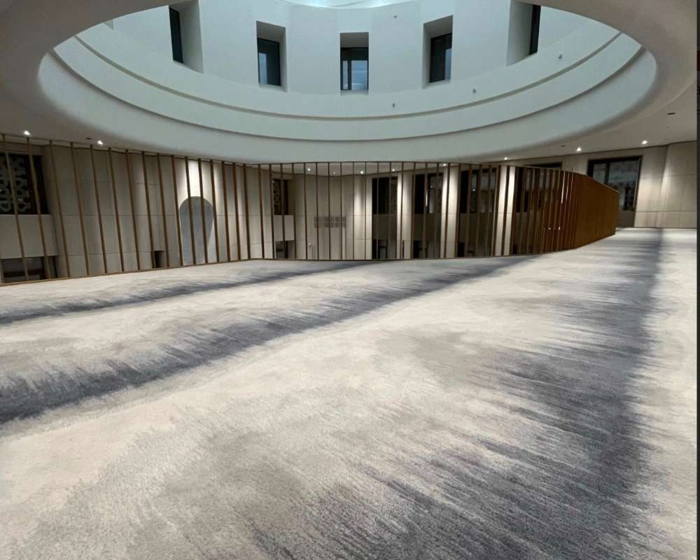 Yün camii halıları 4500 Gr/m2